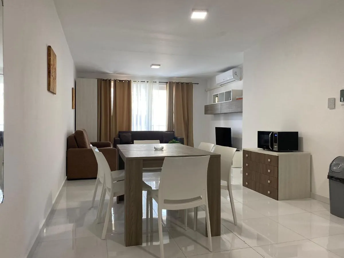 Sunrise Court Apartment Marsaskala 0*,  Malta